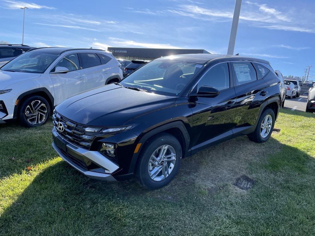 New 2026 Hyundai Tucson SE AWD SUV