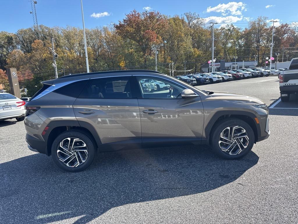 New 2026 Hyundai Tucson Hybrid Limited SUV