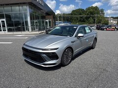 2025 Hyundai Sonata Hybrid Limited Sedan