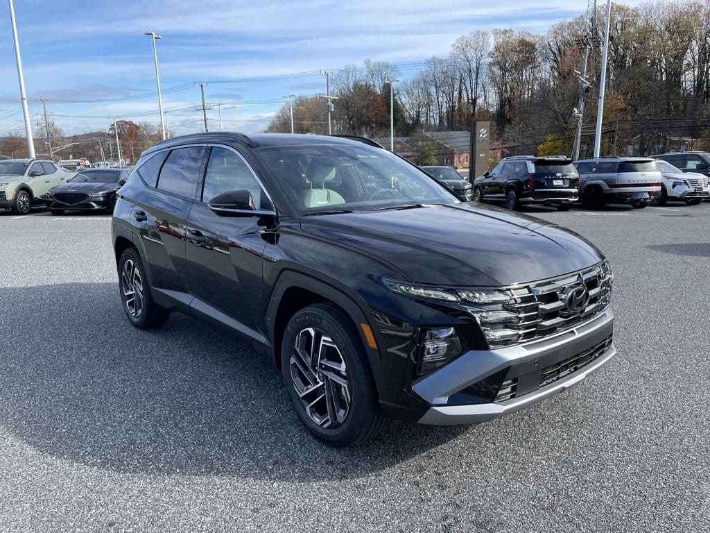 New 2026 Hyundai Tucson Hybrid Limited SUV