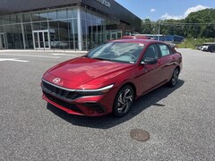 2025 Hyundai Elantra SEL Sport Sedan