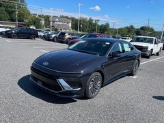 2026 Hyundai Sonata Hybrid SEL Sedan