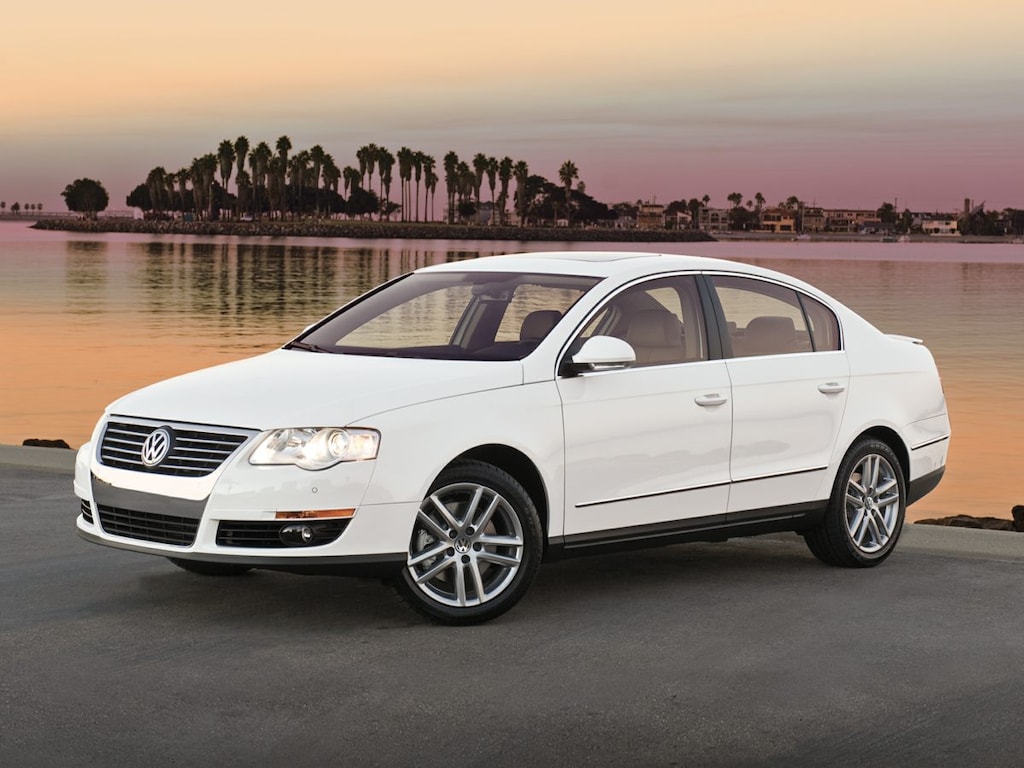 Used 2010 Volkswagen Passat Komfort Sedan