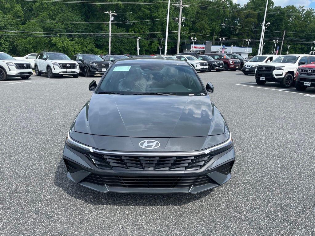 New 2026 Hyundai Elantra SEL Sport Sedan