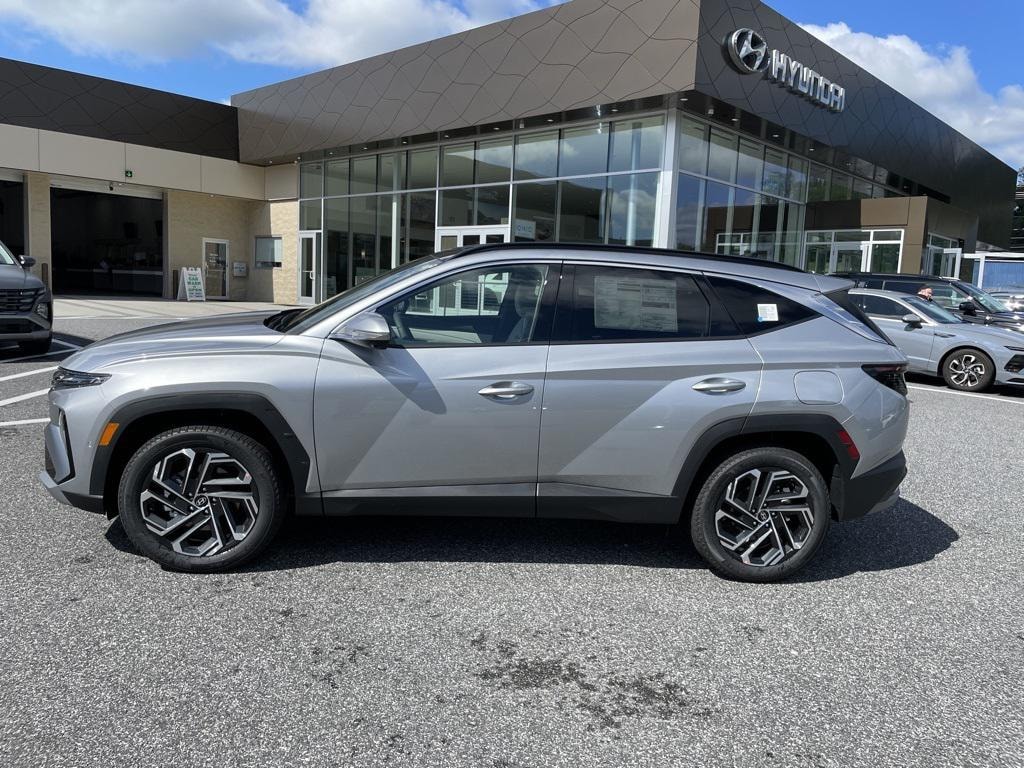 New 2026 Hyundai Tucson Limited AWD SUV