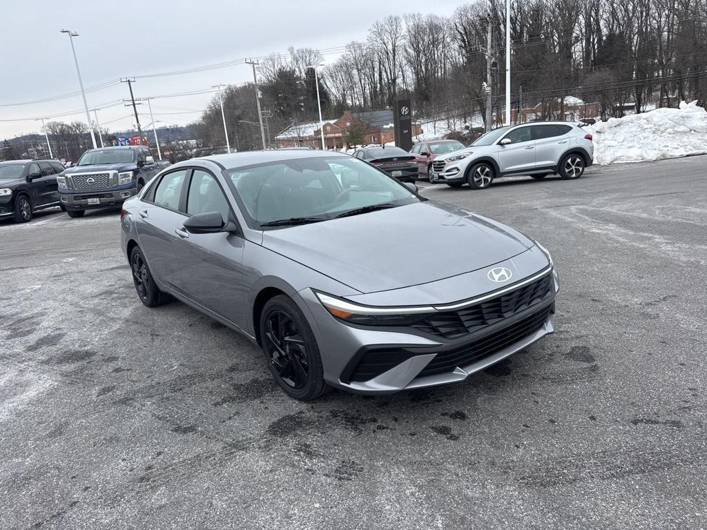 New 2026 Hyundai Elantra Hybrid SEL Sport Sedan