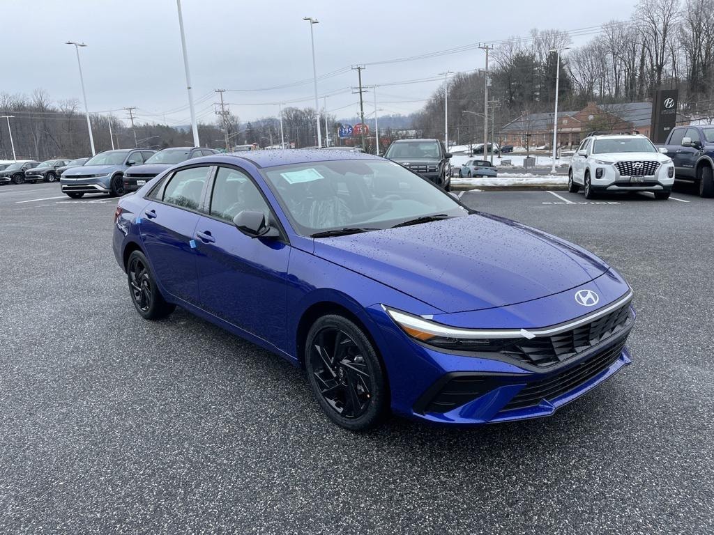New 2026 Hyundai Elantra Hybrid SEL Sport Sedan