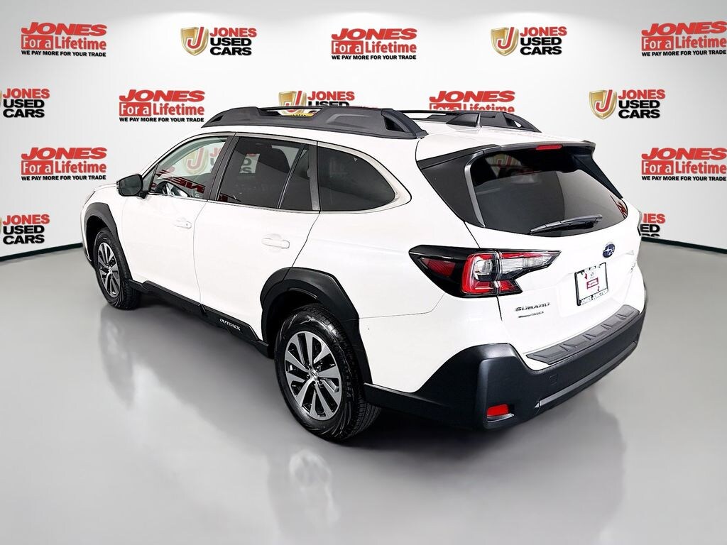 Used 2024 Subaru Outback Premium SUV