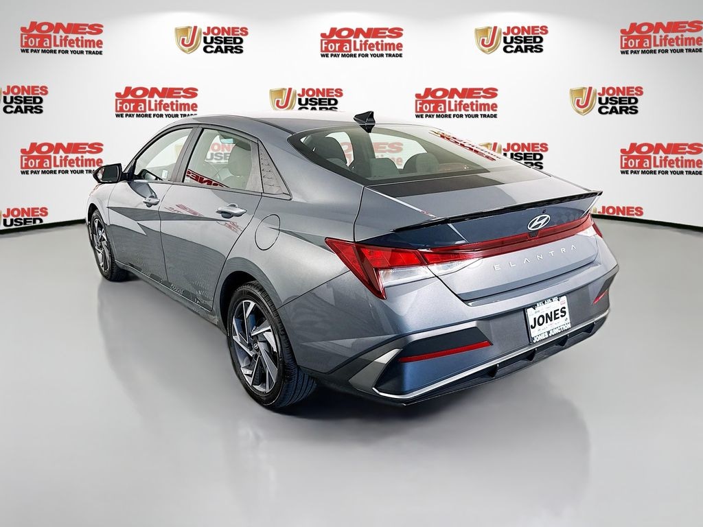 Certified 2025 Hyundai Elantra SEL Sport Sedan
