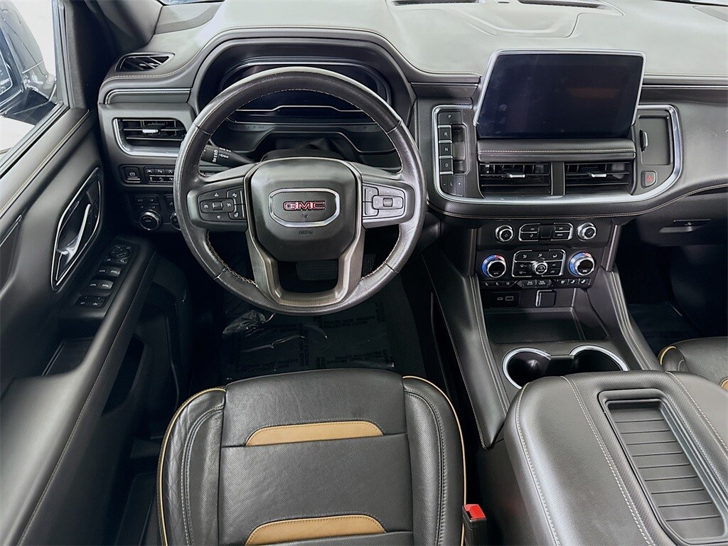 2023 Gmc Yukon XL AT4 photo 3