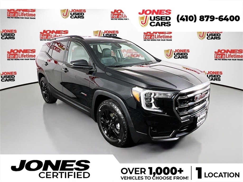Used 2024 GMC Terrain AT4 SUV