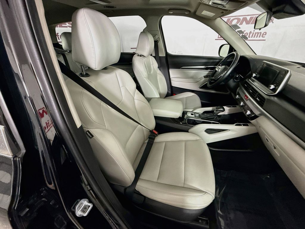2020 Kia Telluride 32