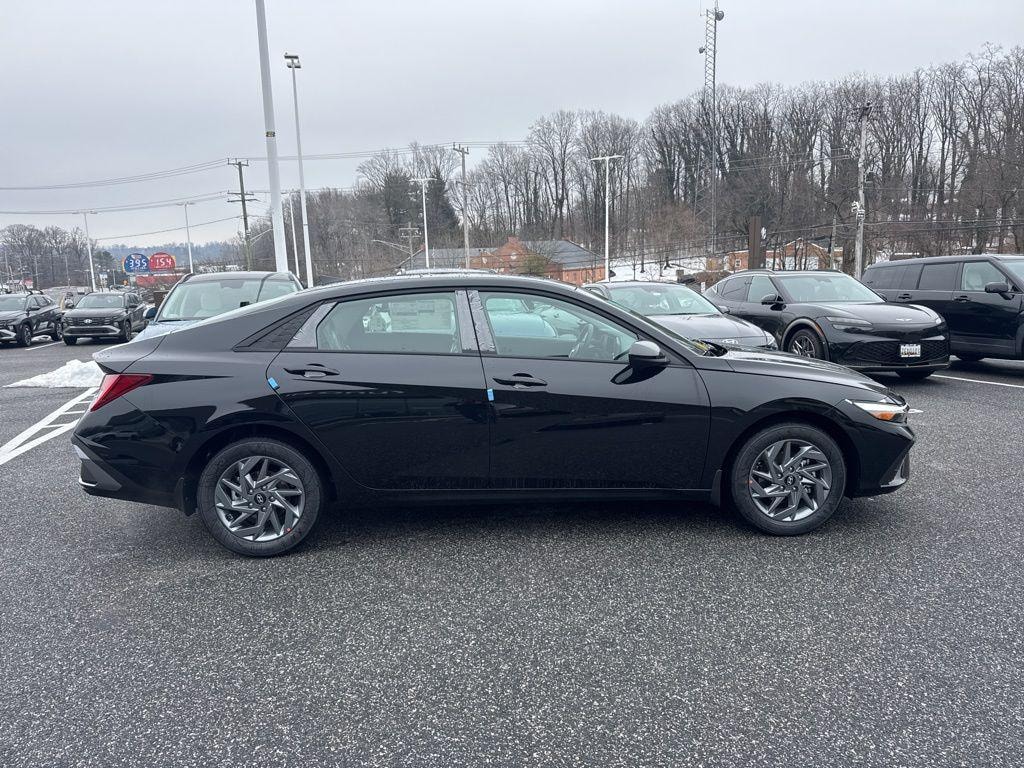 New 2026 Hyundai Elantra Hybrid Blue Sedan