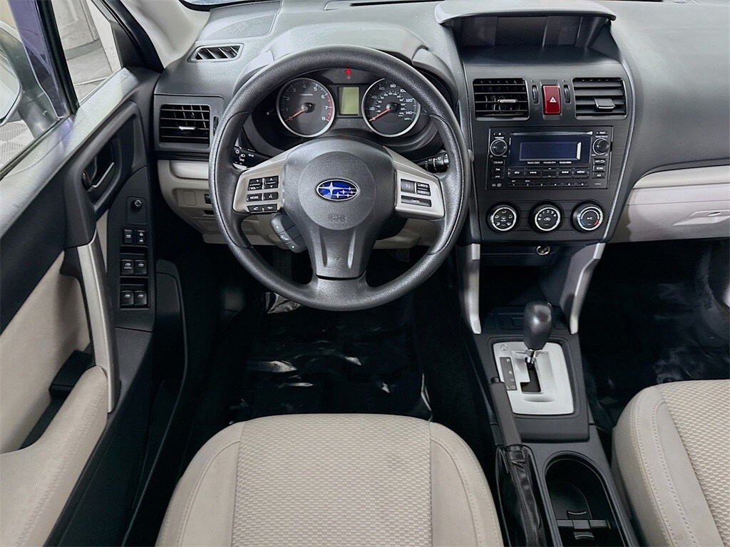 Used 2015 Subaru Forester 2.5i (CVT) SUV