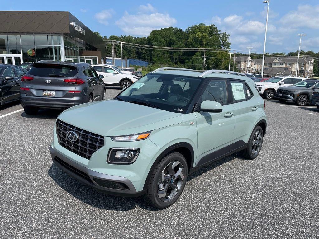 New 2026 Hyundai Venue SEL SUV