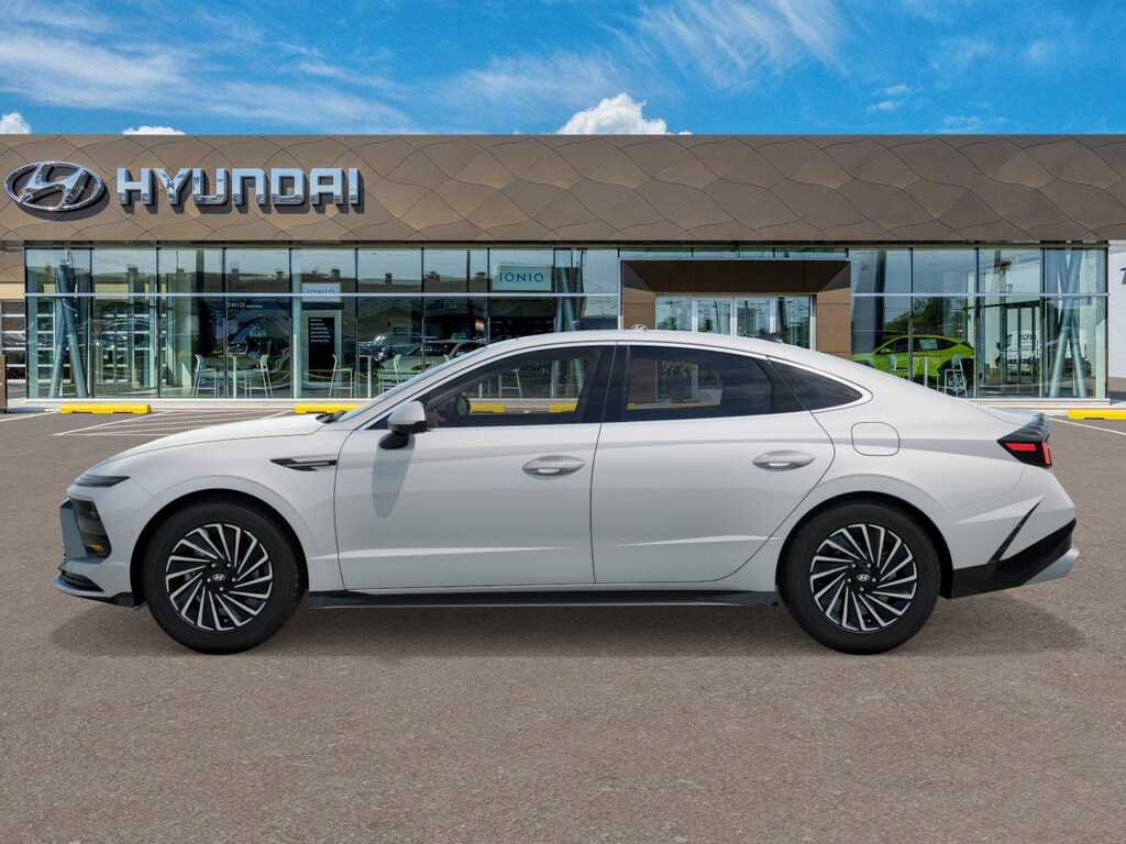 New 2026 Hyundai Sonata Hybrid Limited Sedan