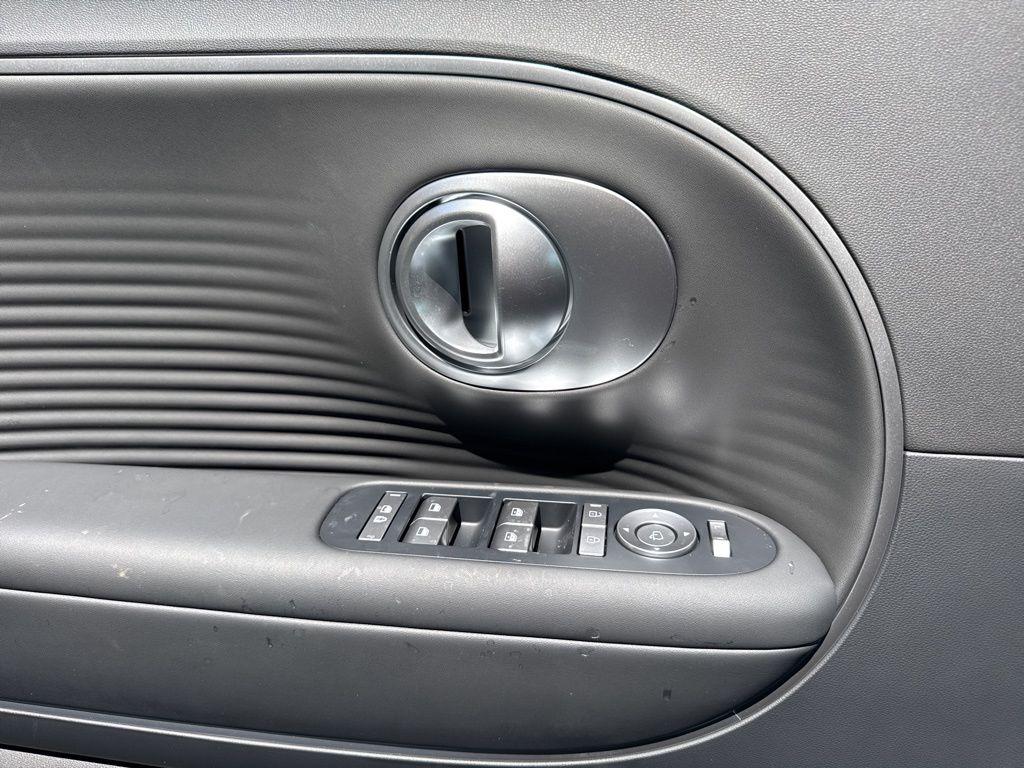 2026 Hyundai IONIQ 9 SEL - Photo 7