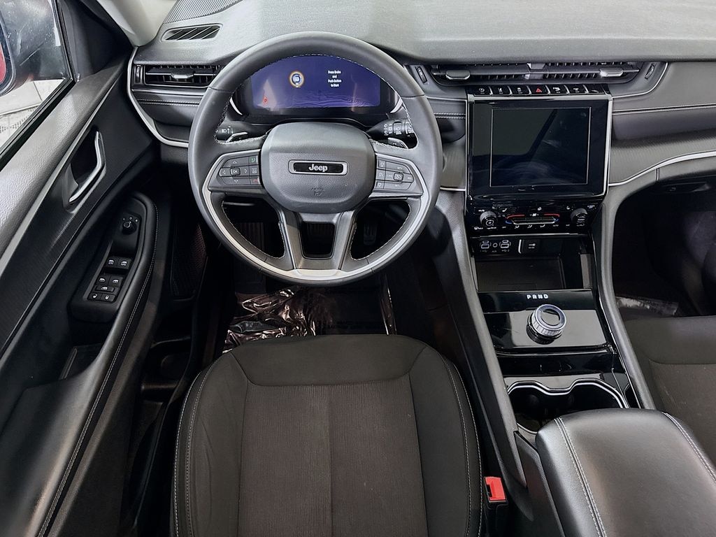Certified 2023 Jeep Grand Cherokee Laredo SUV