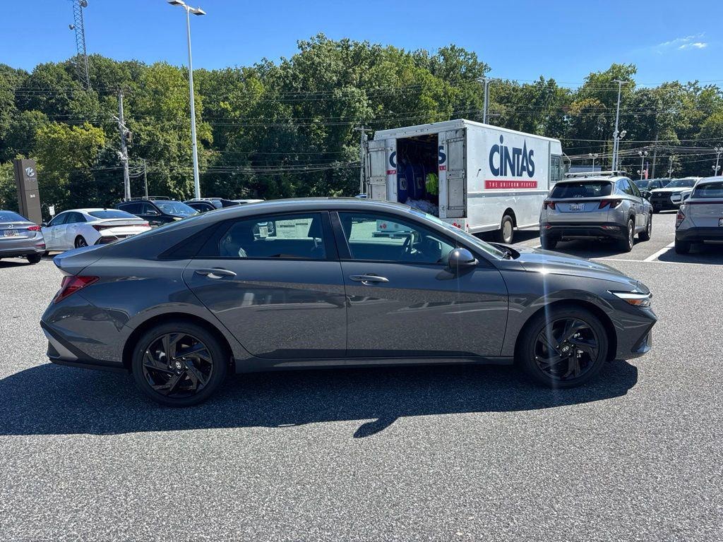 New 2026 Hyundai Elantra SEL Sport Plus Sedan