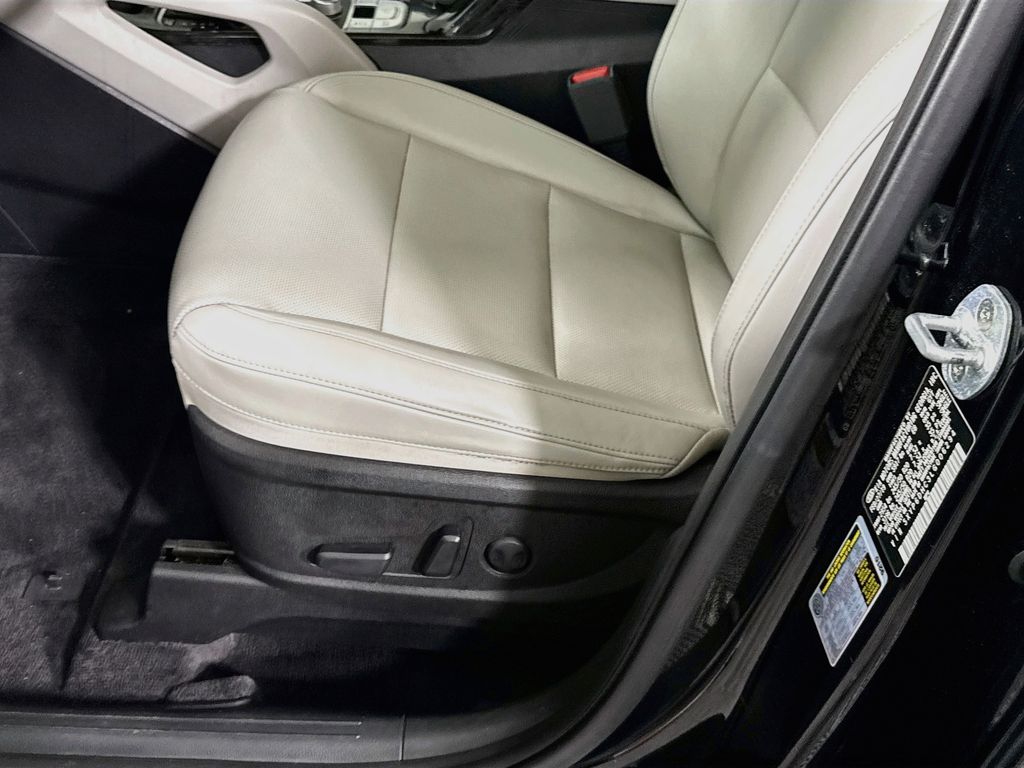 2020 Kia Telluride 24