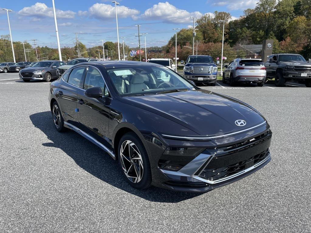 New 2026 Hyundai Sonata SEL Sport Sedan