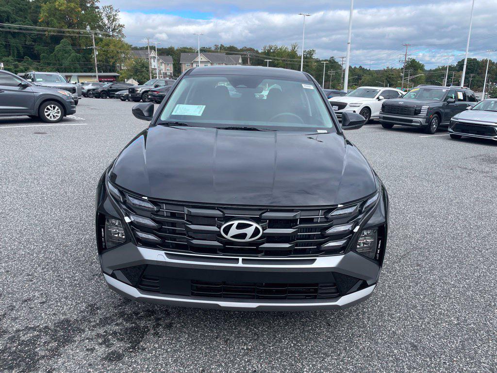 New 2026 Hyundai Tucson Hybrid SE SUV