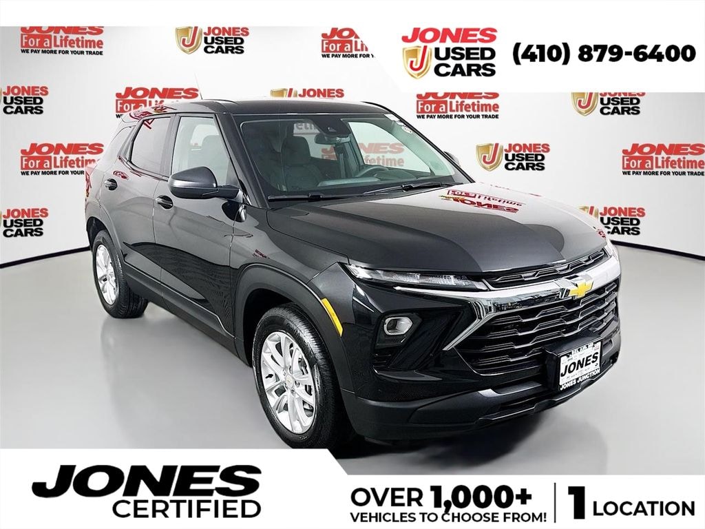 Used 2025 Chevrolet Trailblazer LS SUV