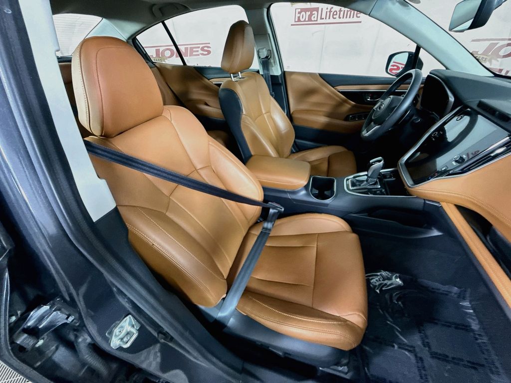 2020 Subaru Legacy 33