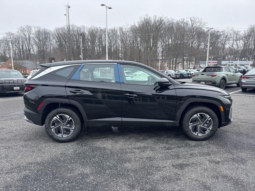 New 2026 Hyundai Tucson Hybrid Blue SUV