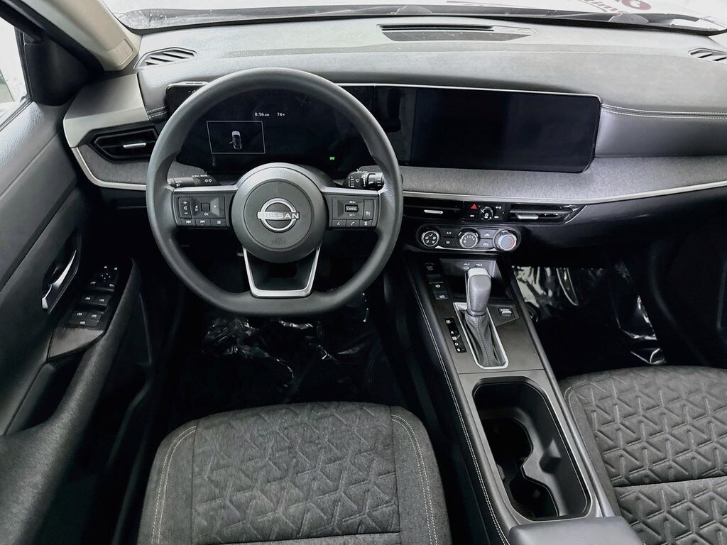 Certified 2025 Nissan Kicks SV SUV