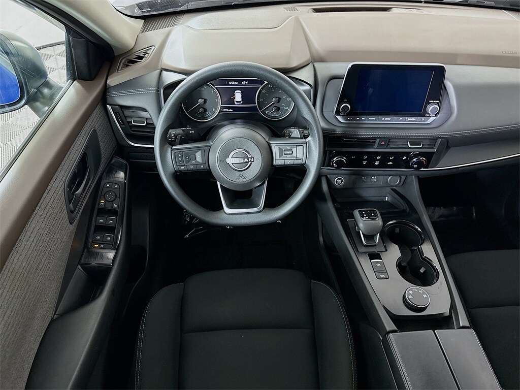 2023 Nissan Rogue S photo 3