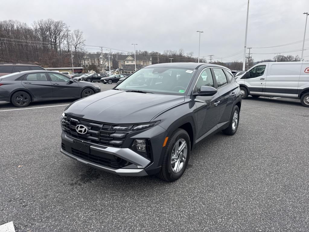 2026 Hyundai Tucson SE's photo