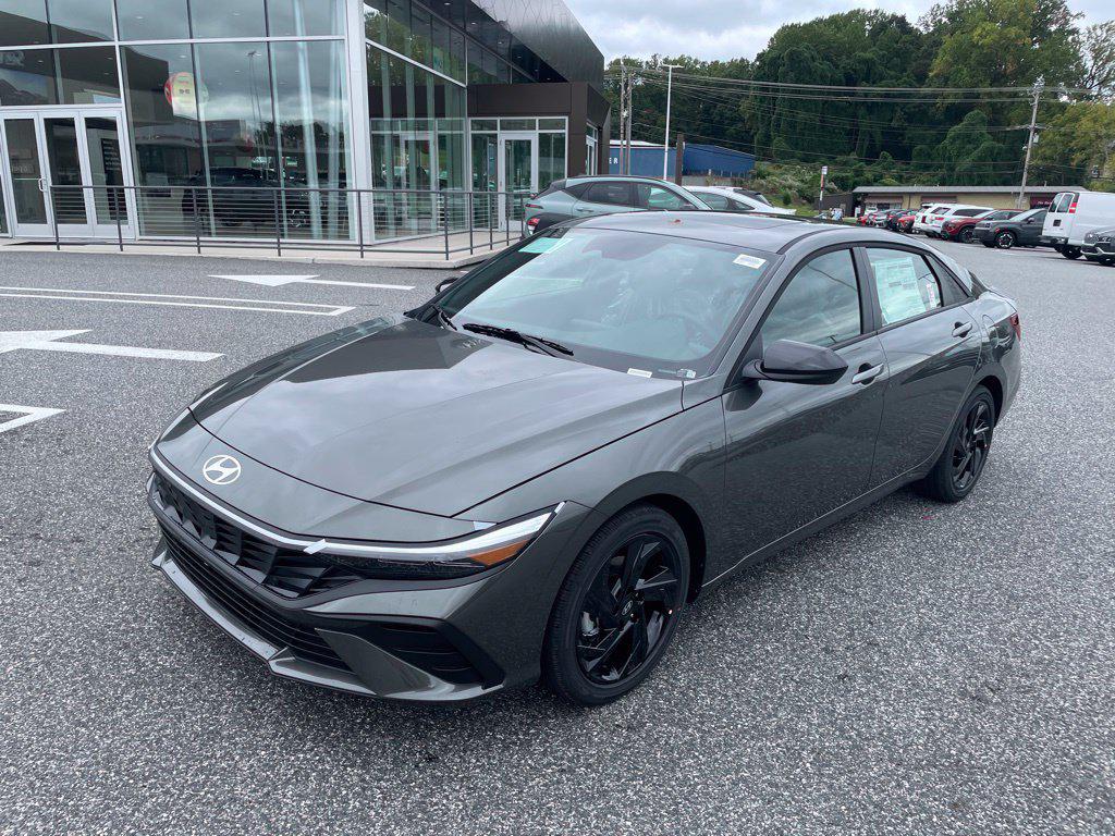  Hyundai Elantra