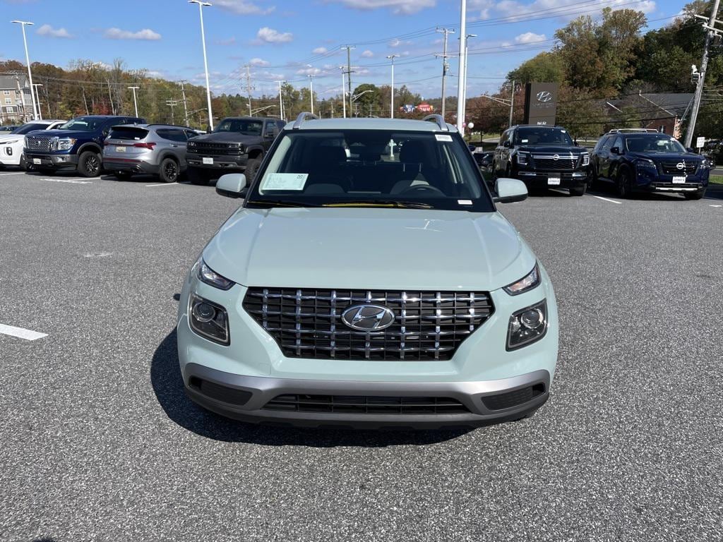 New 2026 Hyundai Venue SEL SUV