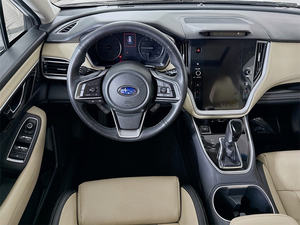 2020 Subaru Outback Limited photo 3