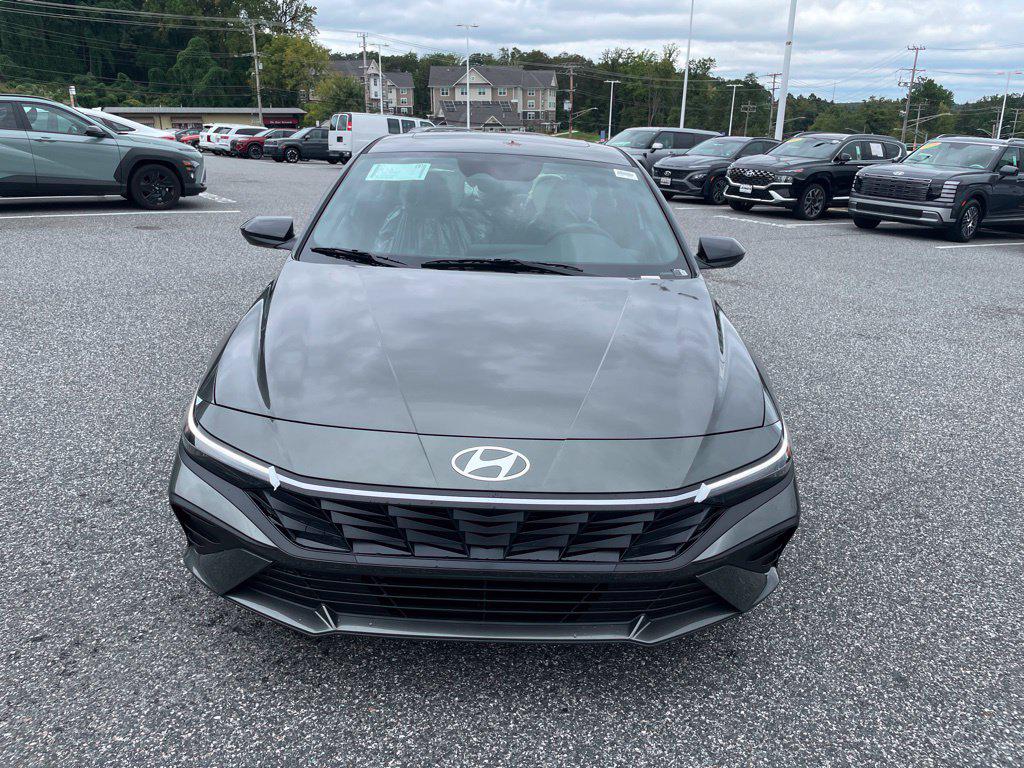 New 2026 Hyundai Elantra SEL Sport Plus Sedan