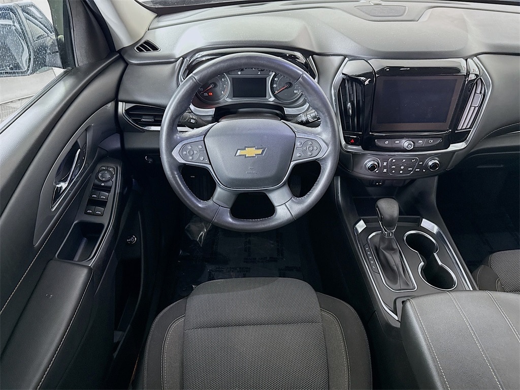 Used 2021 Chevrolet Traverse LT Cloth w/1LT SUV