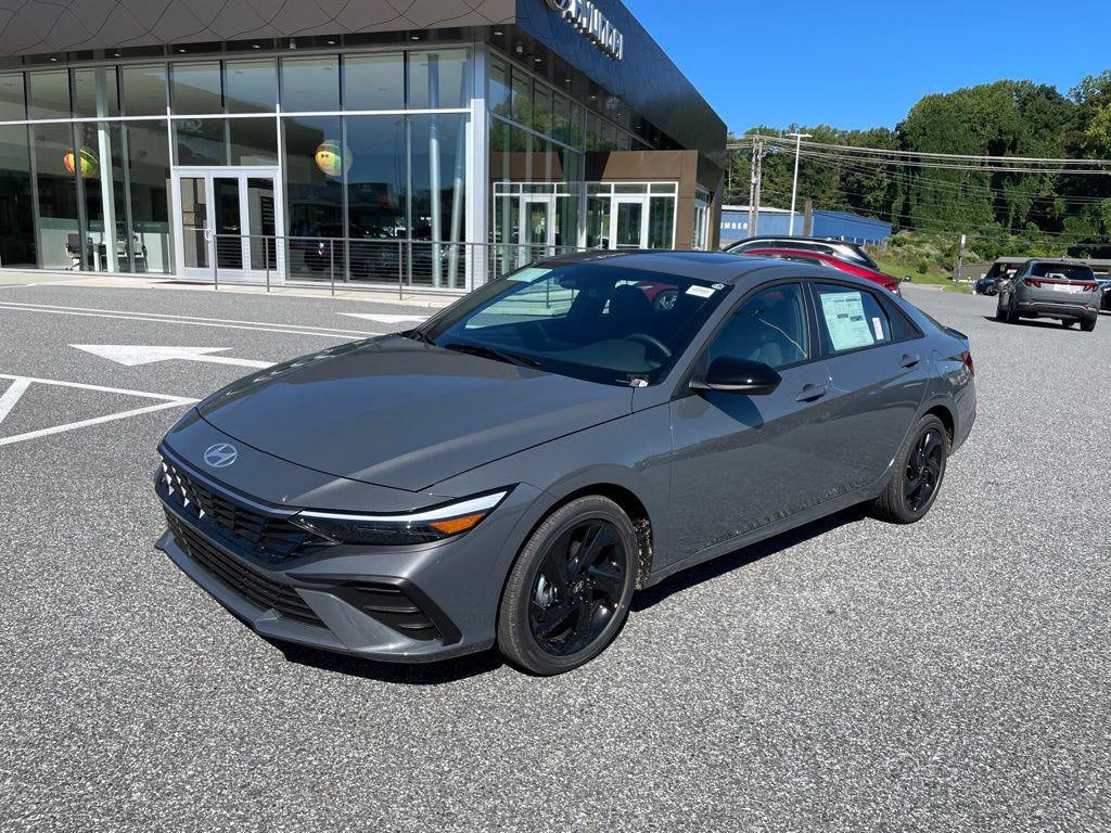 New 2026 Hyundai Elantra SEL Sport Plus Sedan