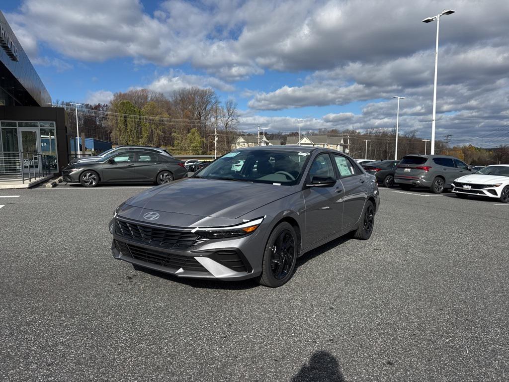 2026 Hyundai Elantra SEL's photo
