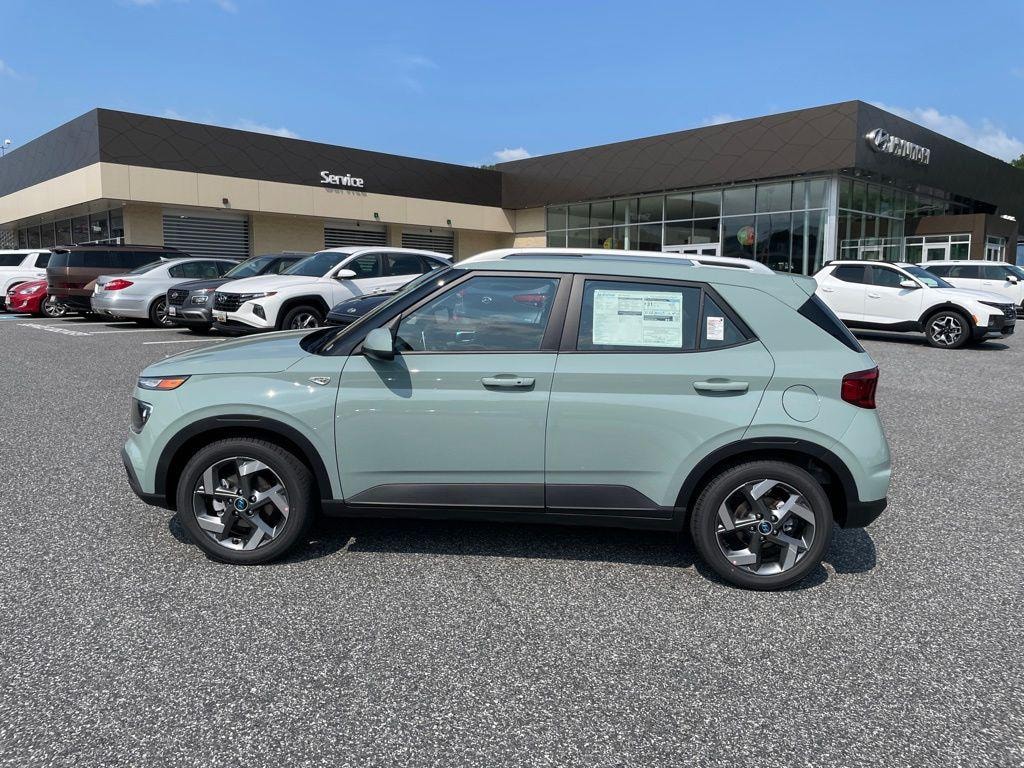 New 2026 Hyundai Venue SEL SUV