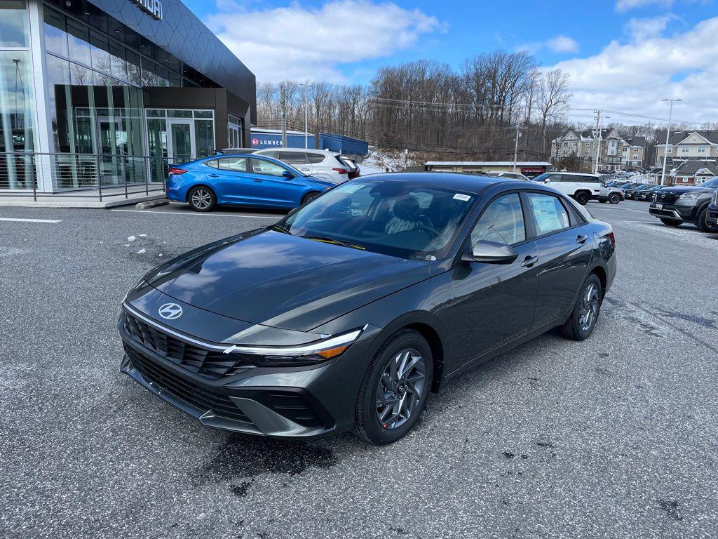 2026 Hyundai Elantra Hybrid