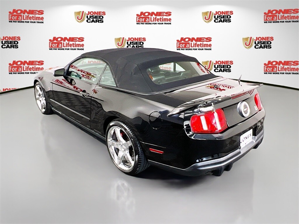 2010 Ford Mustang GT Premium Convertible photo 2