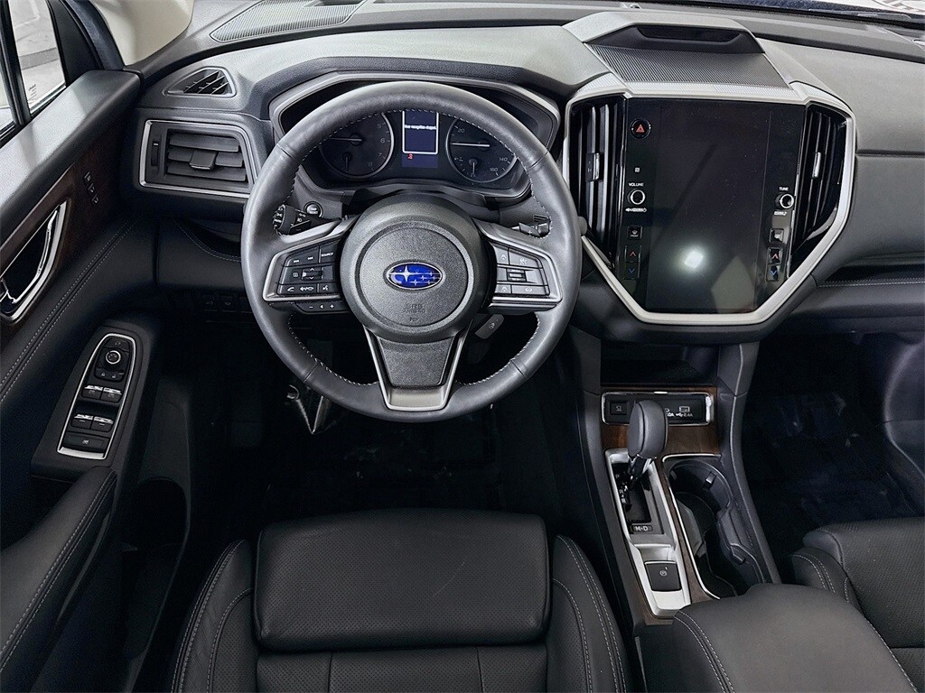 2024 Subaru Ascent Touring photo 2