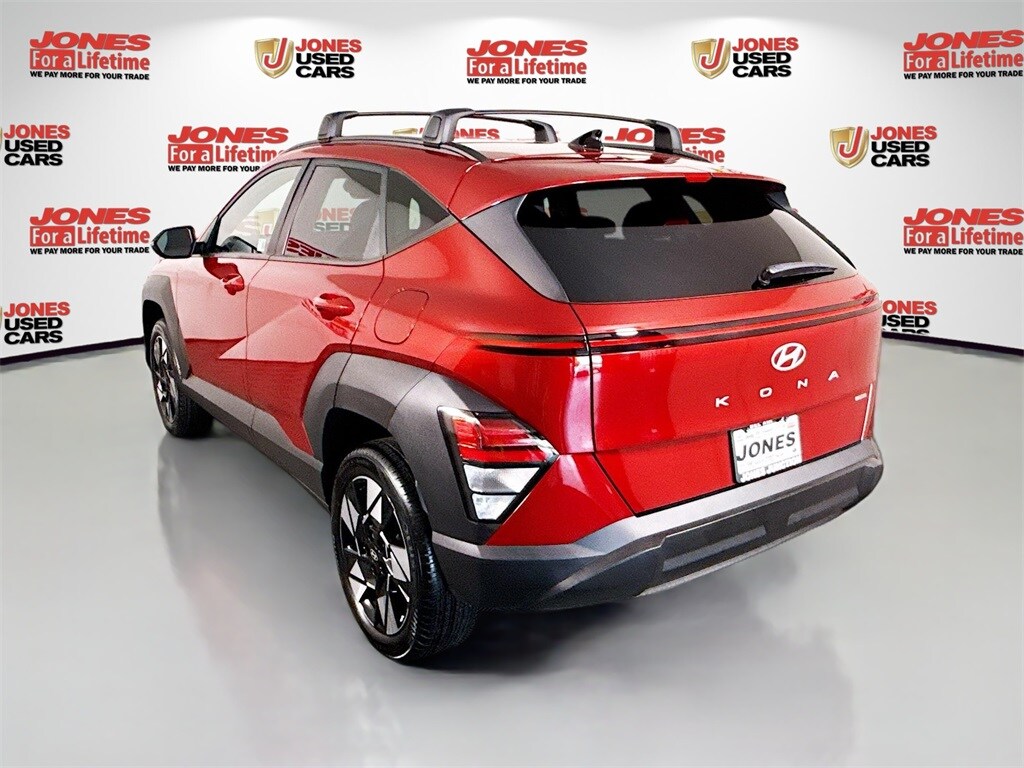 2025 Hyundai Kona SEL photo 2