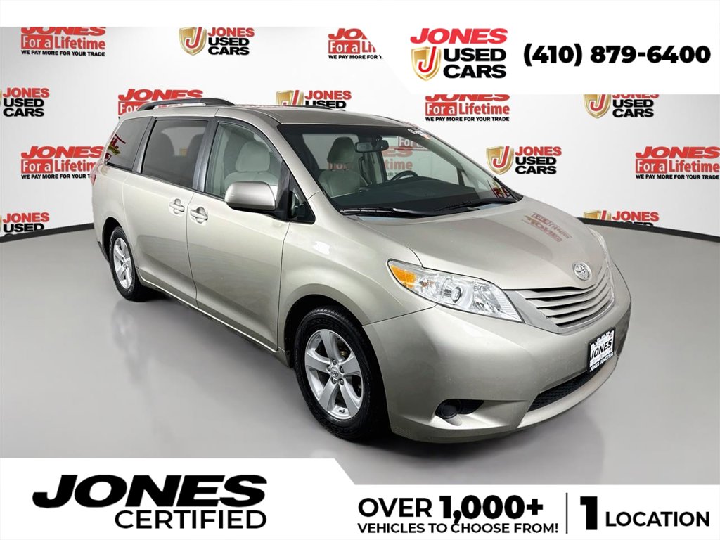 Used 2015 Toyota Sienna LE Van