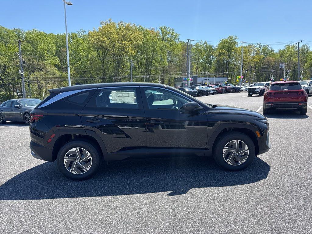 New 2026 Hyundai Tucson Hybrid Blue SUV