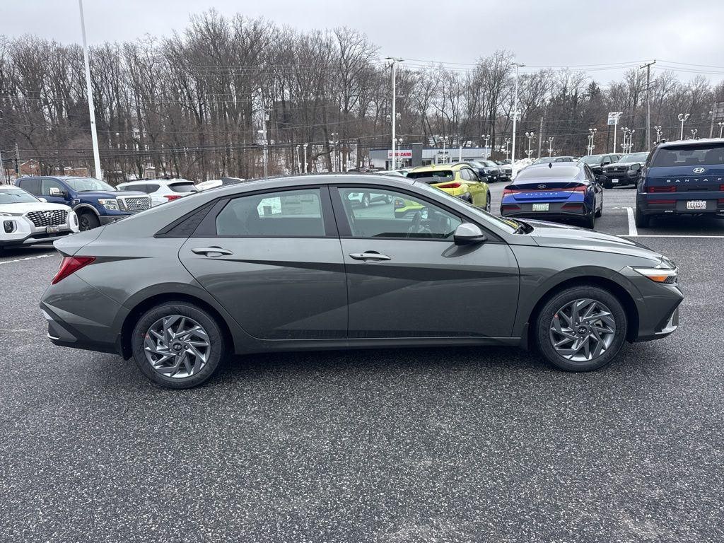 New 2026 Hyundai Elantra Hybrid Blue Sedan