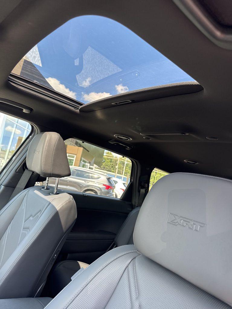 2026 Hyundai Palisade XRT Pro - Photo 11