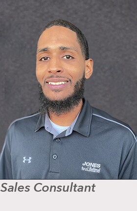 Staff member Marquis Horsey from 54b29ca59fdc