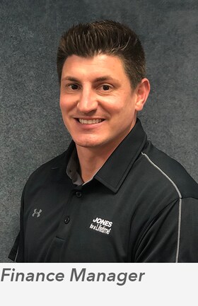 Staff member David Walter from 4d41e2c0498d